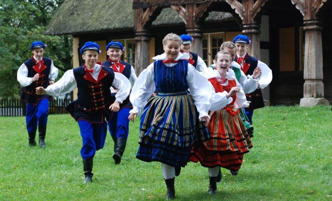 Stroje ludowe - strój sieradzki Stroje ludowe - strój sieradzki